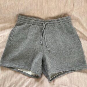 Aritzia TNA Cozy Fleece Boyfriend Sweat Shorts